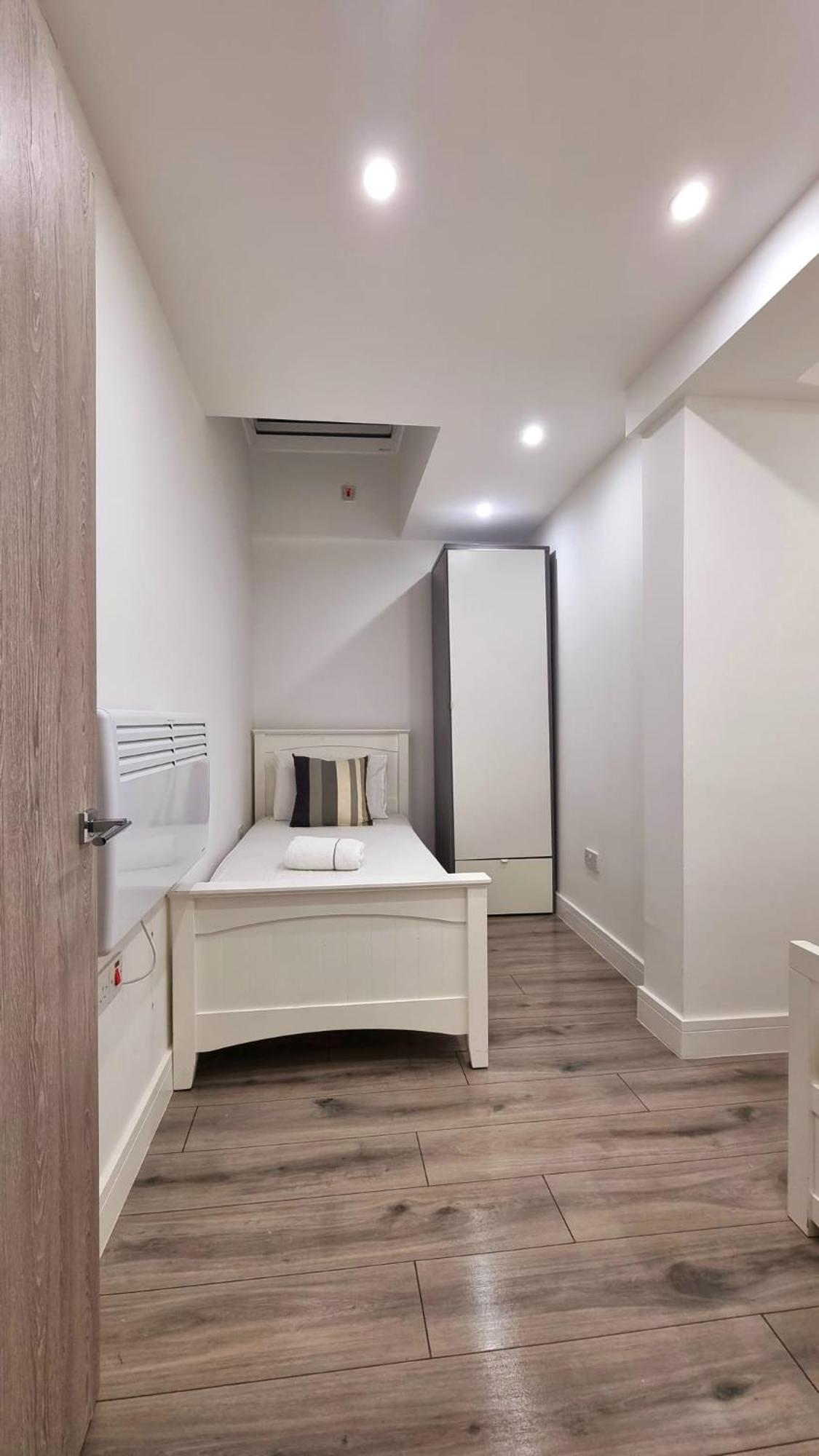 Brand New Flat Close To Turnpike Lane Tube Station Londen Buitenkant foto